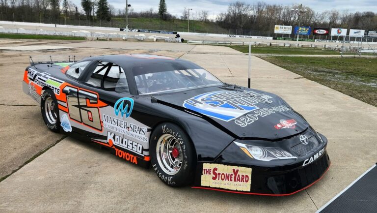 Andy Kluck Returns to the Track After 14 Years—Fueled by Family, Friends, and the Grand Chute Gazette_2